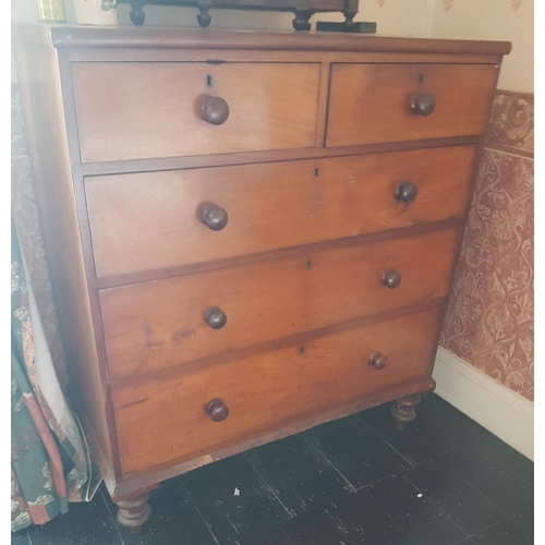 677 - A Georgian Mahogany Chest of Drawers.