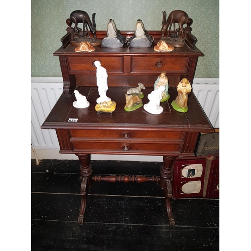 622 - A 19th Century Walnut Writing Desk of neat proportions with stretcher base. W 65 x D 46cm.