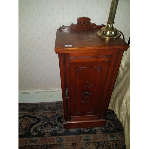 649 - En suite to Lot 646. A late 19th early 20th Century Walnut Locker.