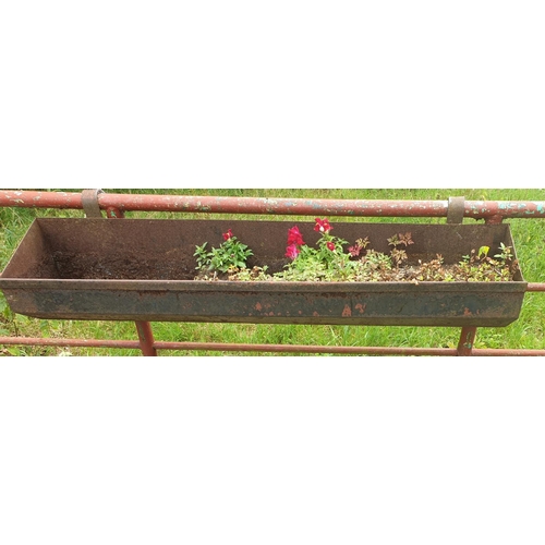 786 - A metal Planter.