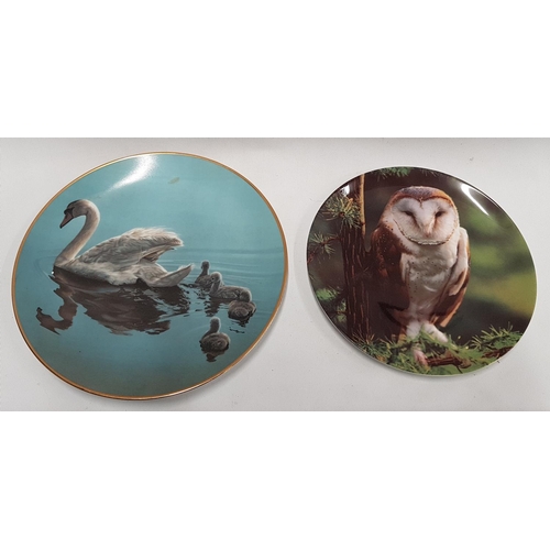 585 - A quantity of Collectors Plates of Animals.