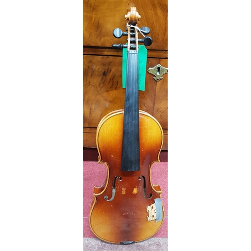 668 - A Joseph Kantuscher Violin. Mittenwald, 1960. Approx 57cms.