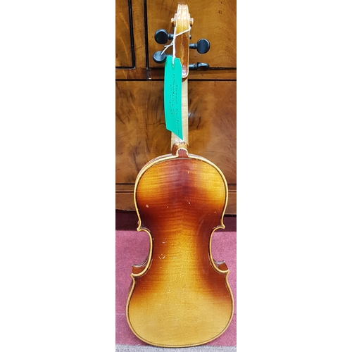 668 - A Joseph Kantuscher Violin. Mittenwald, 1960. Approx 57cms.