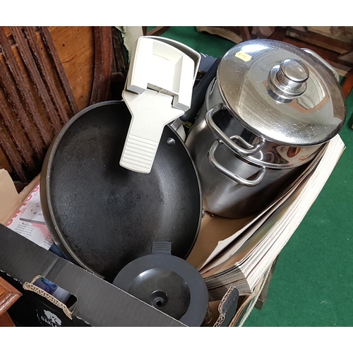 126 - A quantity of Kitchenalia.