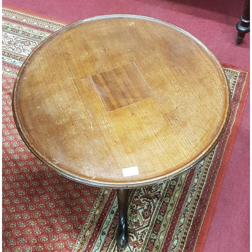 448 - A Circular Georgian Table. 58 cms diam.