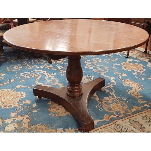 681 - An Early 19th Century Mahogany Breakfast Table of small proportions. Circa 1800. H69cm X W98cm.