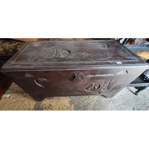 139a - A good old Oriental Trunk. 102 w x 51d x 52h cms.