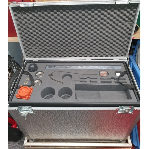 434 - A quantity of Magnetic Shuttering system items in two crates. https://www.ratec.org/de/produkte/scha... 