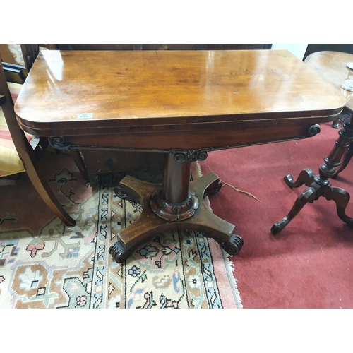 689 - A really good William 1Vth Mahogany Foldover Card Table on a platform base. 92 x 46x  72 cms H.