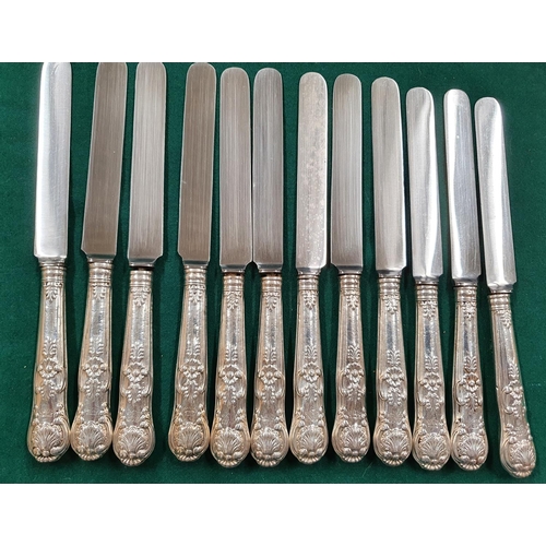 570 - A fantastic Silver Flatware dinner Service consisting of 12 Silver Table Spoons approx 40 ozs, 12 De... 