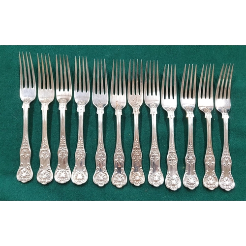 570 - A fantastic Silver Flatware dinner Service consisting of 12 Silver Table Spoons approx 40 ozs, 12 De... 