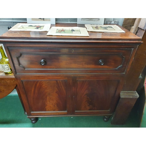 596 - A 19th Century Mahogany Secretaire Cabinet.