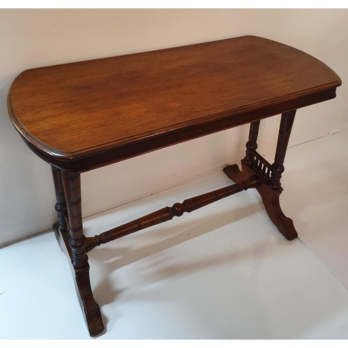 324 - A Lovely late 19th Century Walnut Centre Table. W 106 X D 49 X H 72 cms approx.