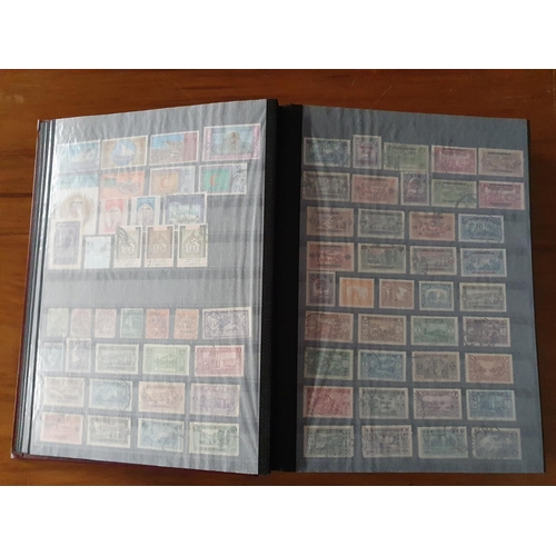 343 - Stamps: A large Kuwait to Yemen, Middle East collection in 60 page stockbook.