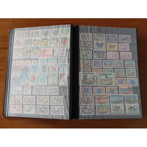 343 - Stamps: A large Kuwait to Yemen, Middle East collection in 60 page stockbook.