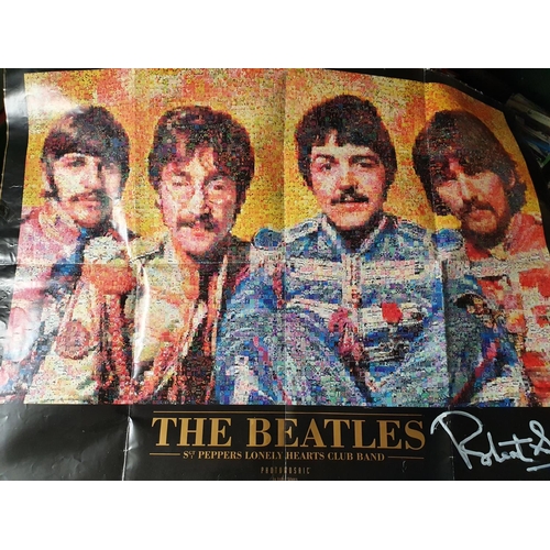 67 - A good quantity of Pop Art, Beatles items etc.