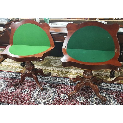 179 - A 19th Century Mahogany Serpentine fronted Fold over Card Table. W 90 x H 74 x D 44cm approx.