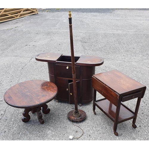 1063 - A quantity of early 20th Century Furniture.