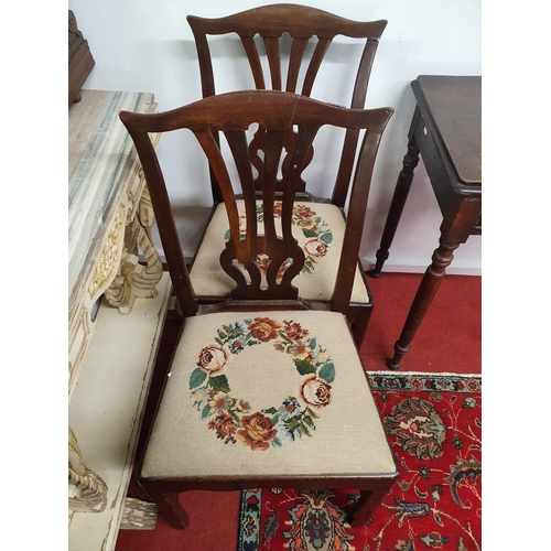 904 - A good pair of Georgian Chairs. W 50 x seat H 50 cms approx.