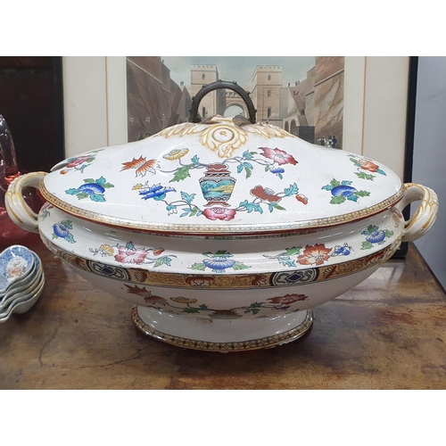 998 - A good quantity of 19th Century Brownfield & Son Dinner Wares to include large platters, dinner plat... 