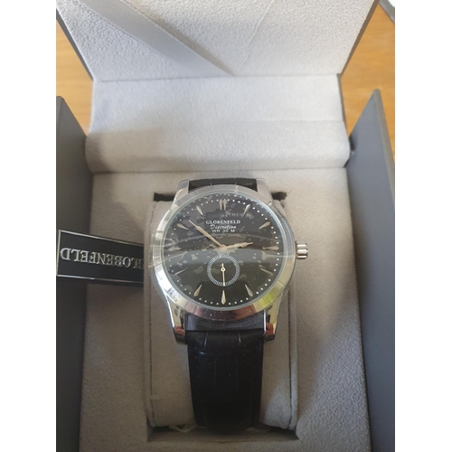 89 - An as new Globenfeld 'Direction' wristwatch in original box.#