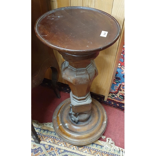 302 - A really good 19th Century Mahogany Pedestal with unusual shaft. H 73 cms approx.