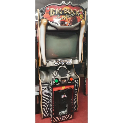 20 - Big Buck 'Safari' Arcade Machine. Fan powers up when regular kettle lead is plugged in but screen do... 