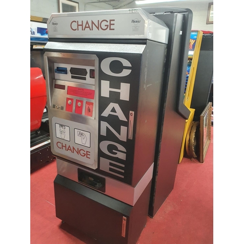 23 - Change Point Machine. Powers up with regular kettle lead. Please note all arcade machines are sold a... 