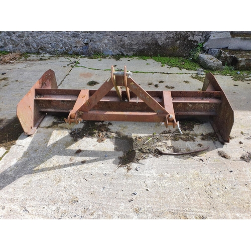 733 - A good Tractor Scrape with top link. H81 x D91 x W198cm approx.