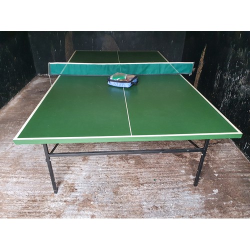 772a - A full size Table Tennis Table in excellent condition.