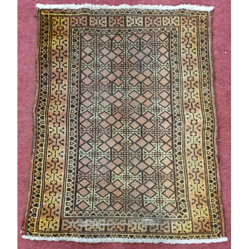 170 - A small Rug. 85 x 65 cm approx.