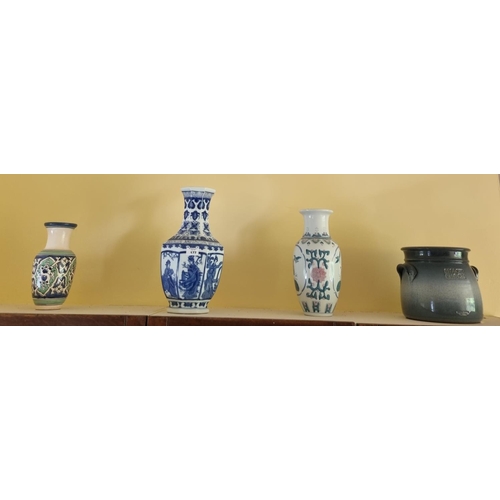 177 - Three Oriental Vases along with a crock.
Tallest 35 cm approx.