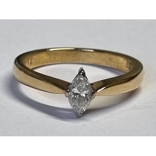 398 - An 18ct Gold Marquises cut Solitaire Ring. Size N.