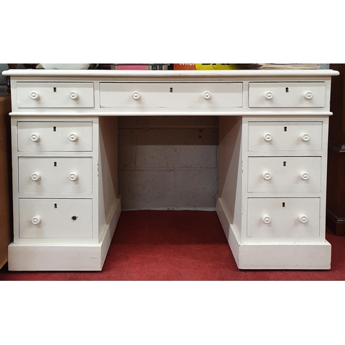 176 - A 19th Century Pine pedestal Desk. 122 x 63 x H 76 cm approx.