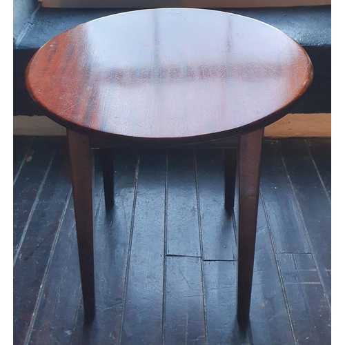 775 - A Mahogany circular Side Table. D 57 x H 61 cm approx.