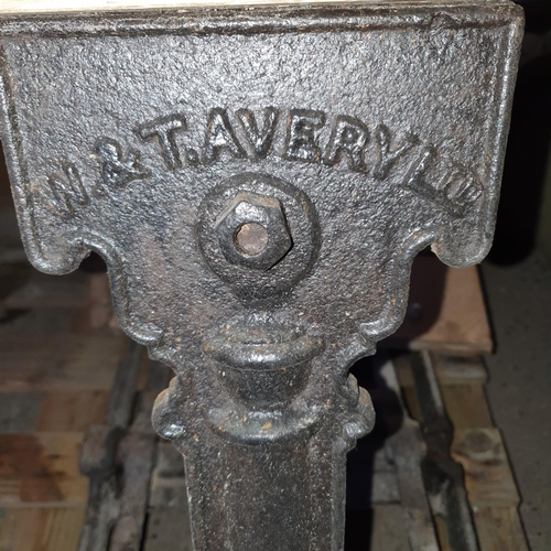 402 - A W&T AVERY Ltd. Vintage Scales and Weights.