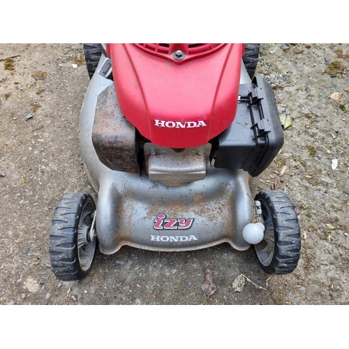 826D - A Honda GVC 160 easy auto start Lawnmower.