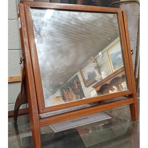 73 - An Edwardian Mahogany dressing table Mirror. W 50 x H 51 cm approx. #