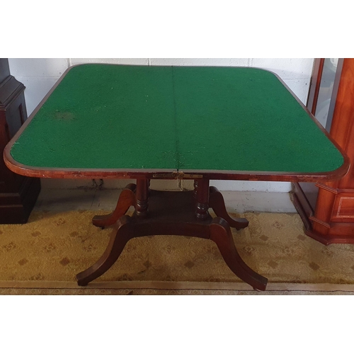 560 - A really good Regency Mahogany foldover Card Table with quatrefoil splayed platform base, with venee... 