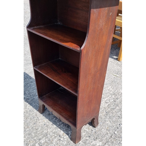 500B - A Georgian Mahogany open book Shelves.