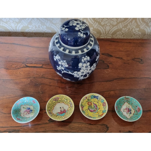 157 - Two pairs of Oriental Pin Dishes along with along with an Oriental ginger jar. D 6.5 x H 2, H 16 cm ... 