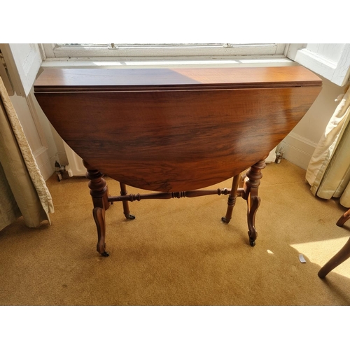 183 - A 19th Century Walnut Sutherland Table with turned supports and splayed ends.
87 x 95.5 x H 70 cm ap... 