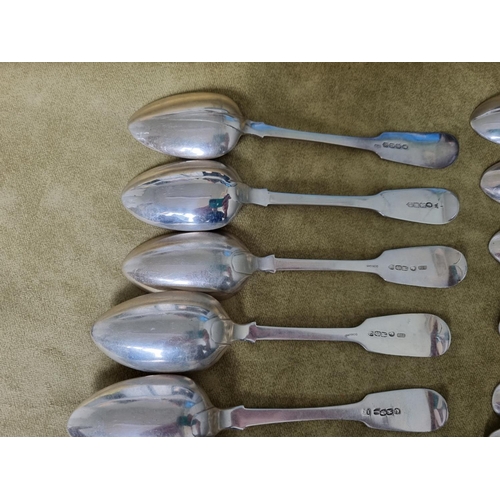 250K - A quantity of early 19th Century Irish Silver dessert Spoons, various makers and dates to include Ph... 