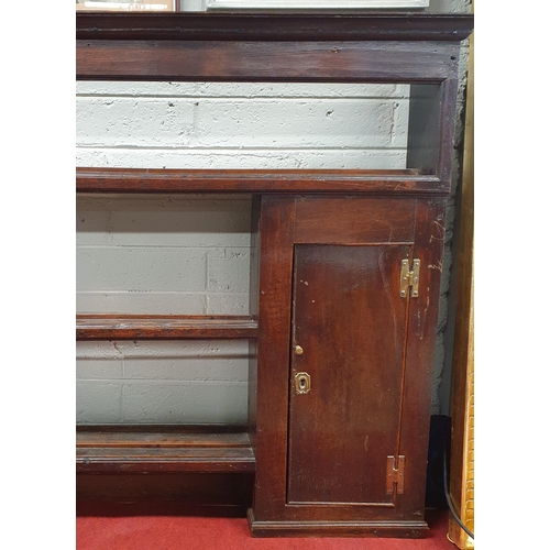 538 - A really good 19th Century possibly earlier Dresser Top. 195 x H 109 cm approx.