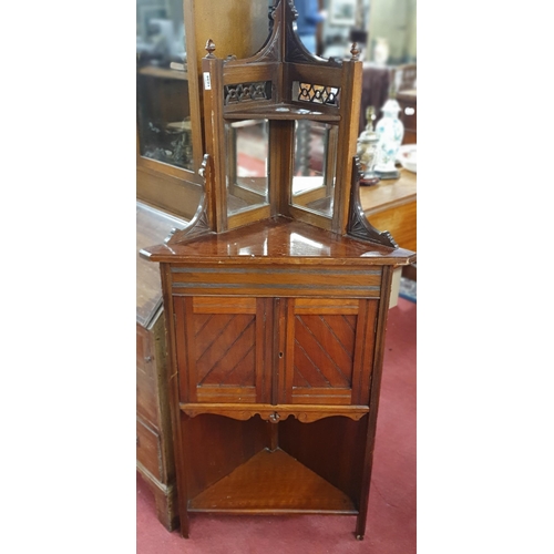 1046 - A late 19th early 20th Century Arts and Crafts Corner Unit. W 62 x H 144 cm approx.