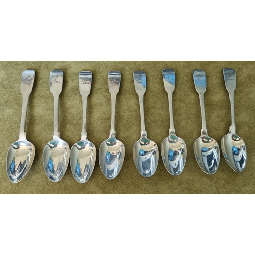 940 - A set of eight Irish Silver tea Spoons, Thomas Townsend 1772. 164 gms approx.