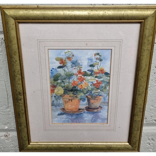 914 - A good pair of 20th Century coloured Prints still life of Flowers. 33 x 28 cm approx.