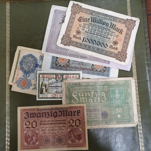 37 - A good quantity of German Banknotes.