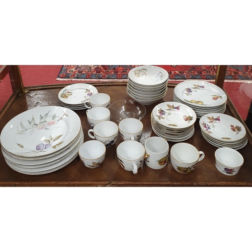 415 - A large quantity of Royal Worcester ' Evesham pattern ' Tea Wares.