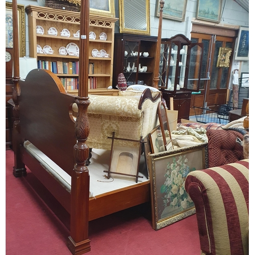 337 - A good Mahogany four poster Bed with highly carved and reeded supports. (top finial on one support n... 